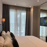 Coastline Luxury Apart Hotel