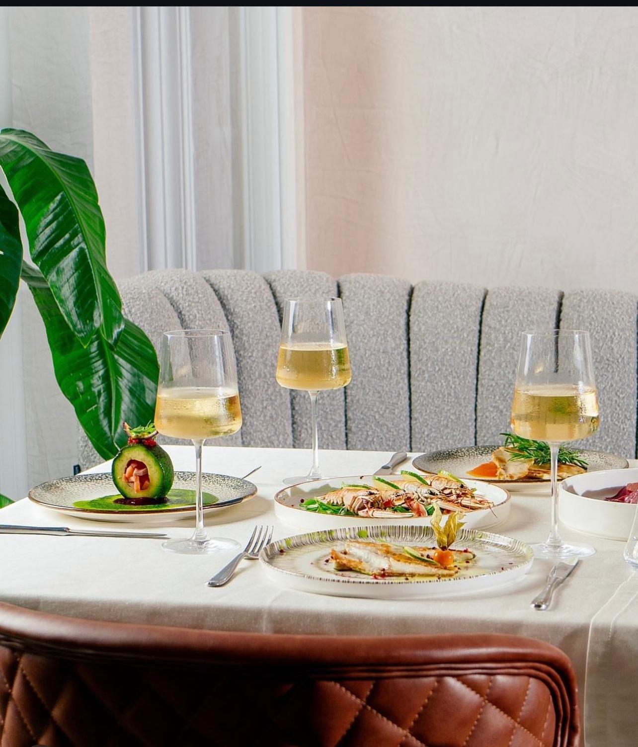 Coastline Luxury Hotel apartamentowy